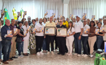 CoopManoguayabo educa con panel sobre prevención del cáncer de próstata